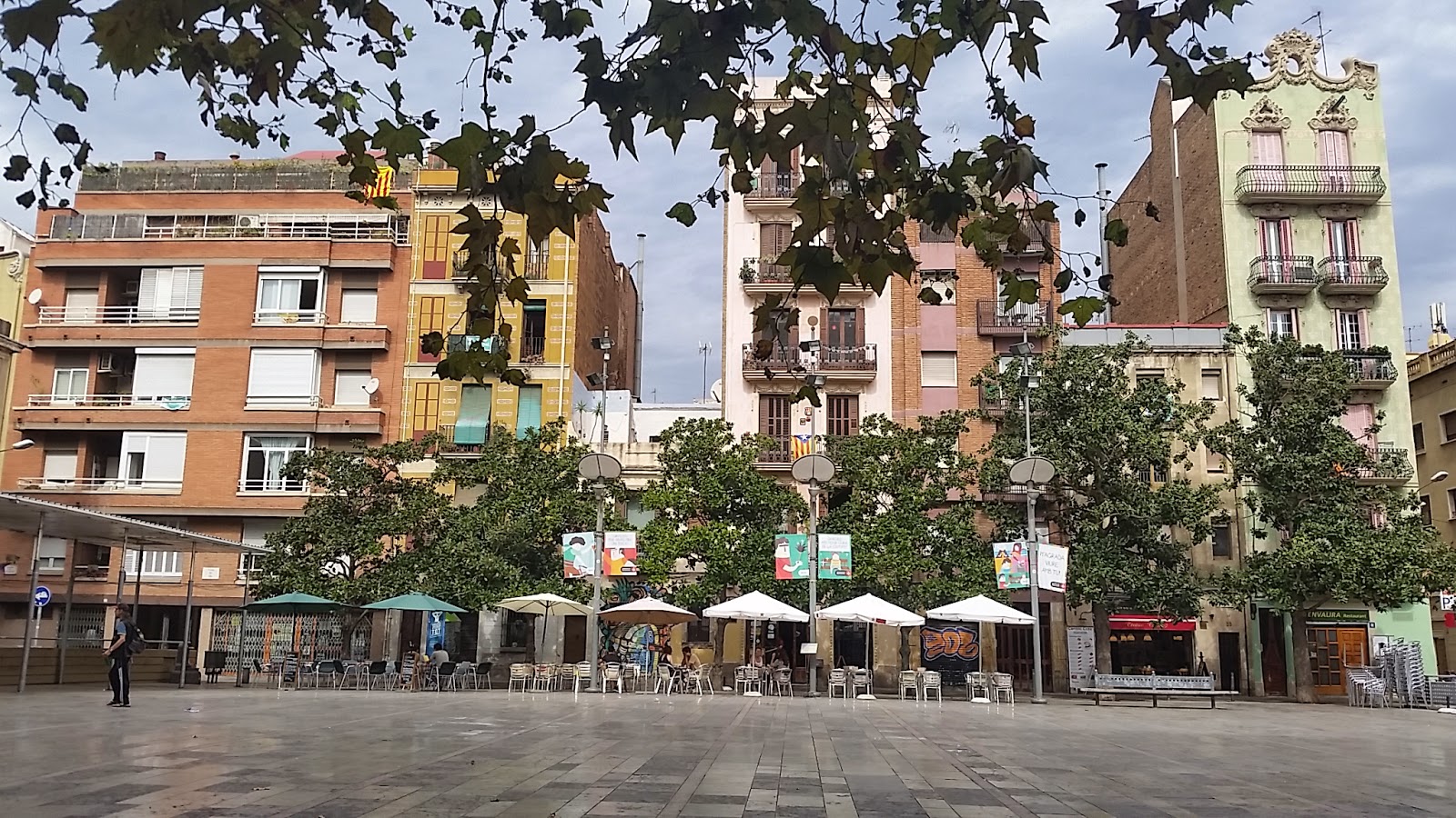 Barcelona y 'La plaça del Diamant': todo gira como los valses